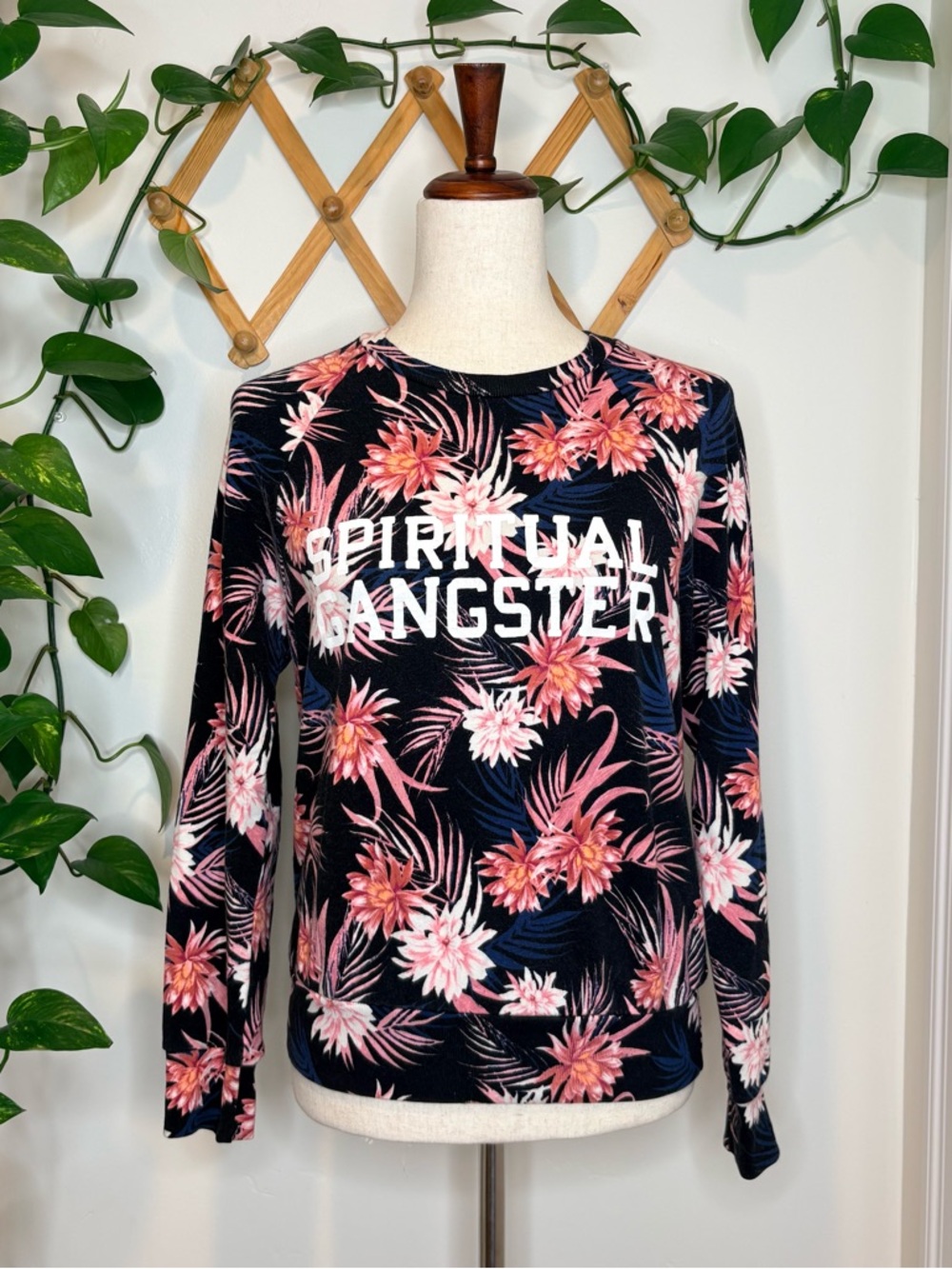 SPIRITUAL GANGSTER Floral Tropical Crewneck Sweater